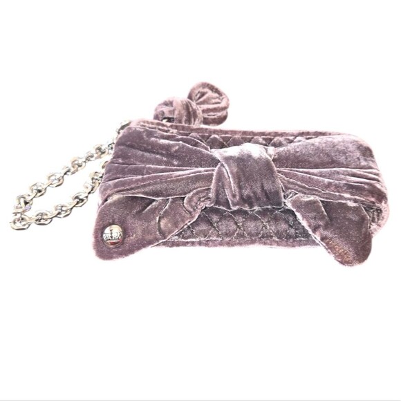 Juicy Couture Purplish Gray Quilted Velvet Bow Front Zippered Wristlet 8"X4"X1" - Picture 1 of 11
